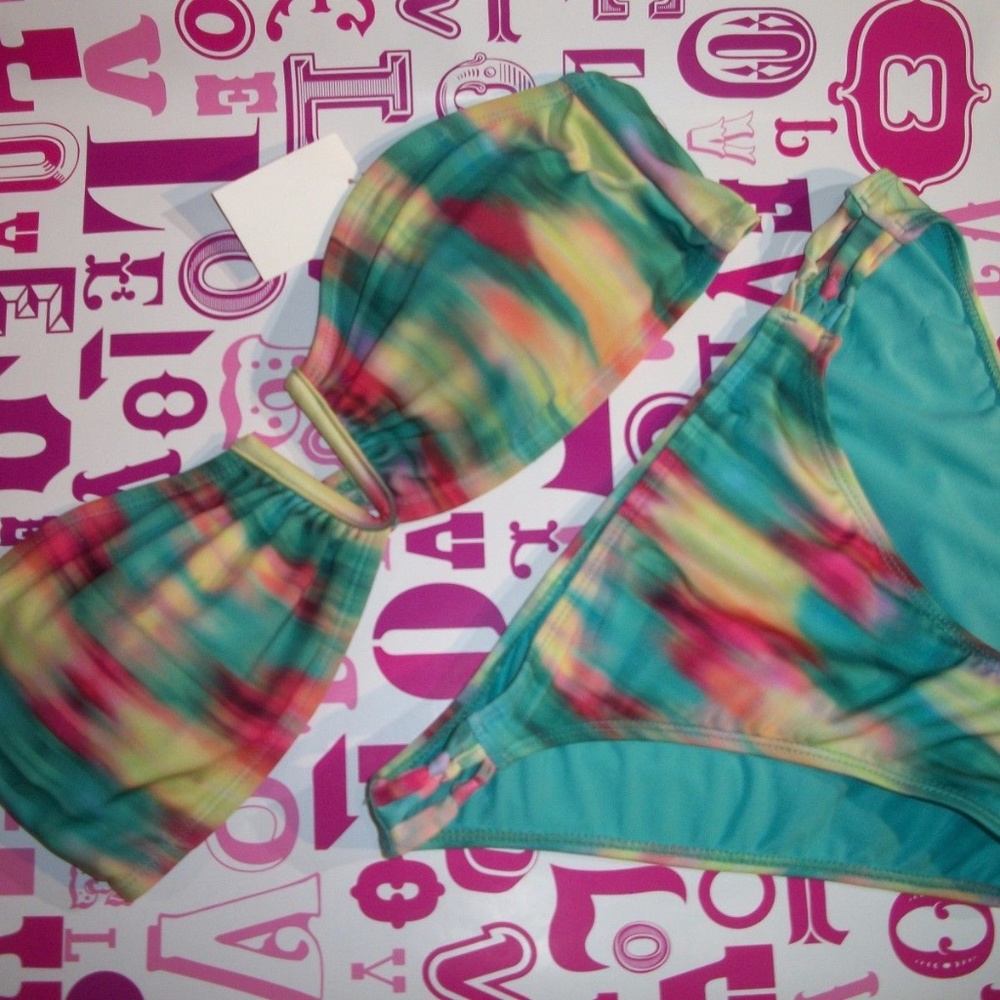 BP Undercover Sexy V Front Strapless Bikini L NWOT